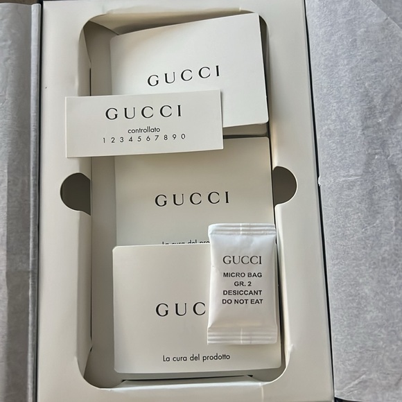 Gucci Case - Picture 4 of 7